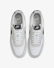 Cargar imagen en el visor de la galería, NIKE COURT VISION LOW