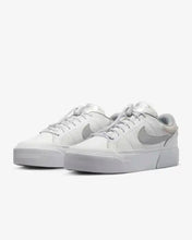 Cargar imagen en el visor de la galería, NIKE COURT LEGACY LIFT
