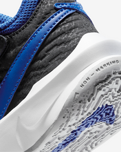 Cargar imagen en el visor de la galería, NIKE TEAM HUSTLE D 10 PS