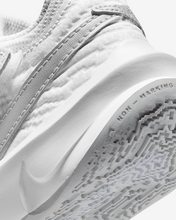 Cargar imagen en el visor de la galería, NIKE TEAM HUSTLE D 10 PS