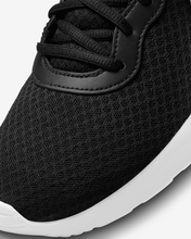 Cargar imagen en el visor de la galería, NIKE TANJUN