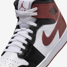 Cargar imagen en el visor de la galería, AIR JORDAN 1 MID SE
