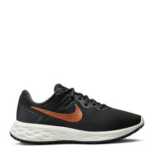 Cargar imagen en el visor de la galería, NIKE REVOLUTION 6 NEXT NATURE
