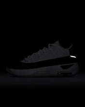 Cargar imagen en el visor de la galería, JORDAN MAX  AURA 7
