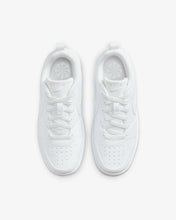 Cargar imagen en el visor de la galería, NIKE COURT BOROUGH GS

