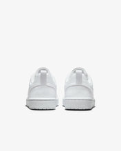 Cargar imagen en el visor de la galería, NIKE COURT BOROUGH GS
