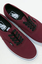 Cargar imagen en el visor de la galería, VANS AUTHENTIC
