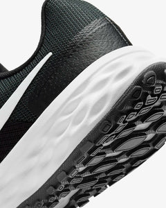 NIKE REVOLUTION 6 GS