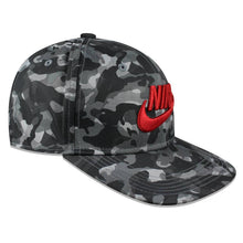 Cargar imagen en el visor de la galería, NIKE FUTURA GORRA GS
