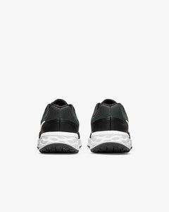 NIKE REVOLUTION 6 GS