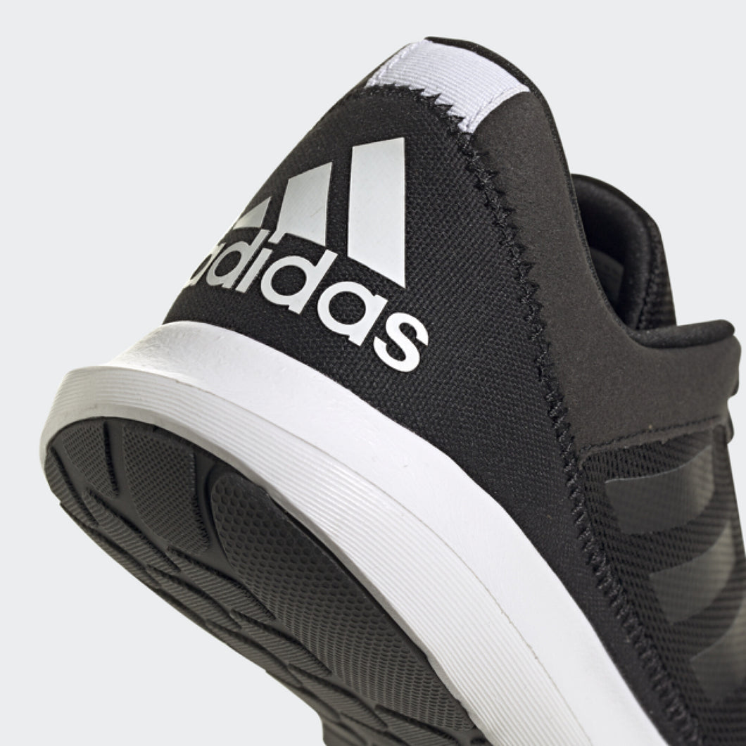 ADIDAS CORERACER