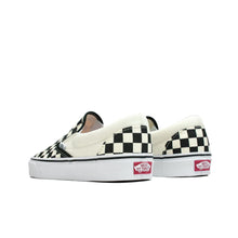 Cargar imagen en el visor de la galería, VANS SLIP ON SQUARE
