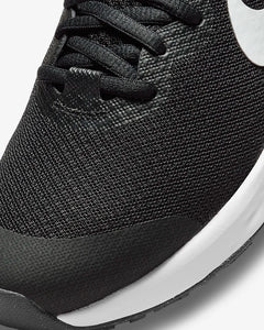 NIKE REVOLUTION 6 GS
