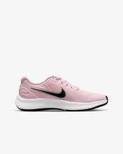 Cargar imagen en el visor de la galería, NIKE STAR RUNNER 3 GS
