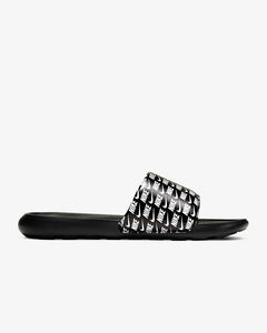 NIKE VICTORI ONE
