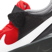 Cargar imagen en el visor de la galería, NIKE TEAM HUSTLE D 10 PSV
