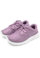 Cargar imagen en el visor de la galería, NIKE TANJUN PSV
