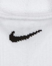 Cargar imagen en el visor de la galería, NIKE EVERYDAY PLUS CUSHINED CALCETAS
