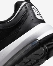 Cargar imagen en el visor de la galería, NIKE AIR MAX AP
