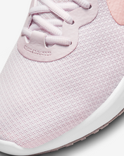 Cargar imagen en el visor de la galería, NIKE REVOLUTION 6 NEXT NATURE

