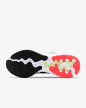 Cargar imagen en el visor de la galería, NIKE RENEW RUN
