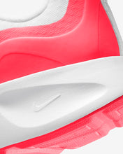 Cargar imagen en el visor de la galería, NIKE WEARALLDAY GS
