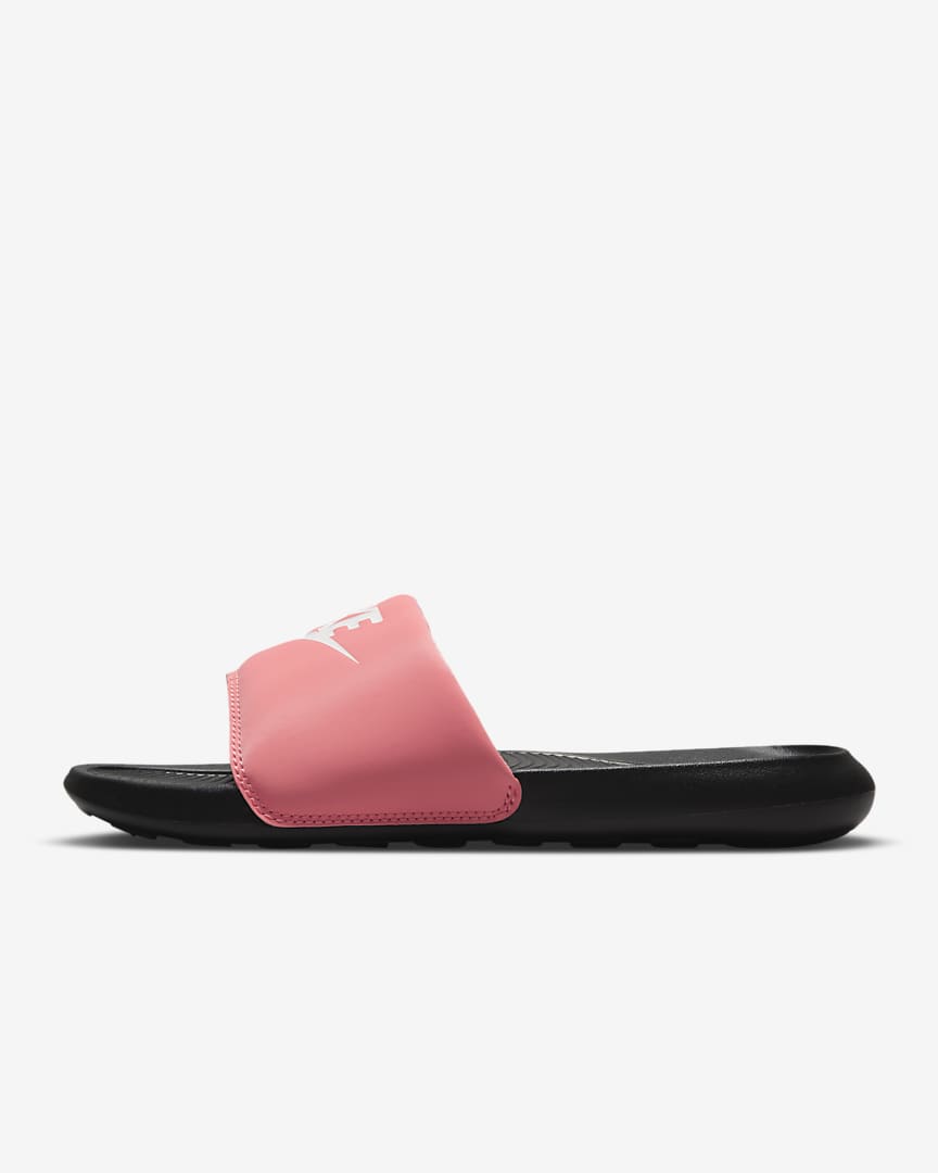 NIKE VICTORI ONE