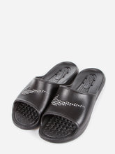 Cargar imagen en el visor de la galería, NIKE VICTORI ONE
